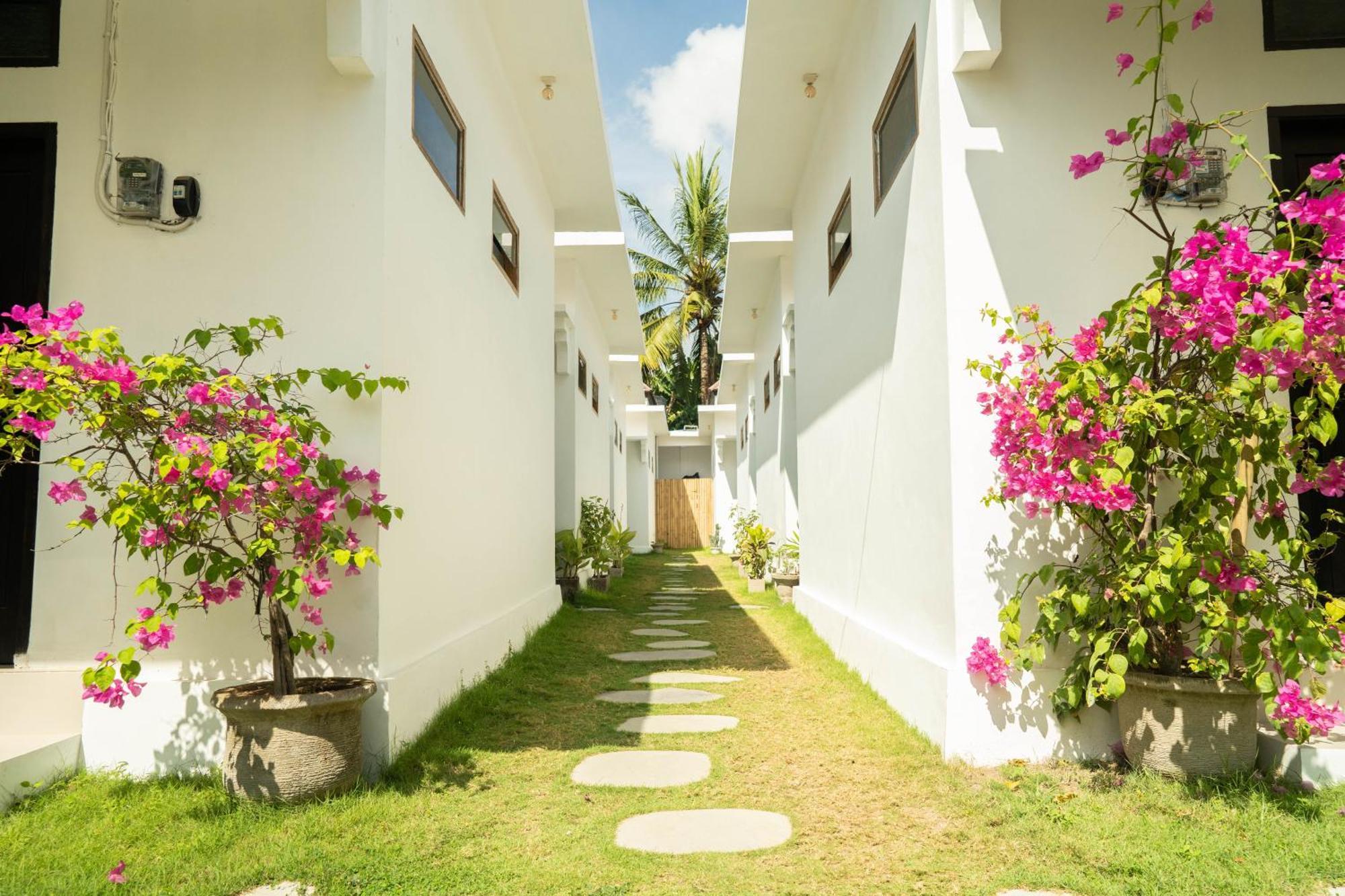Susurro Villas Kuta  Exterior foto